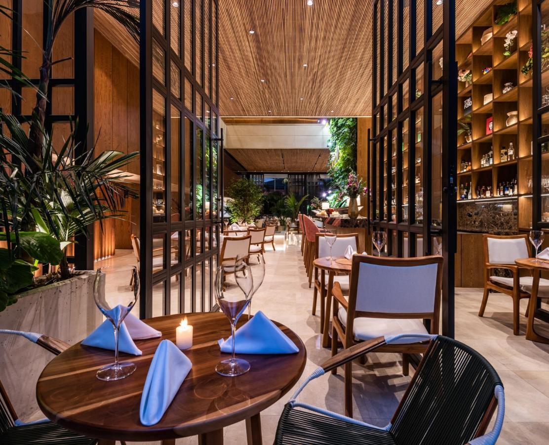 Elcielo Hotel Luxury 메딜린 외부 사진