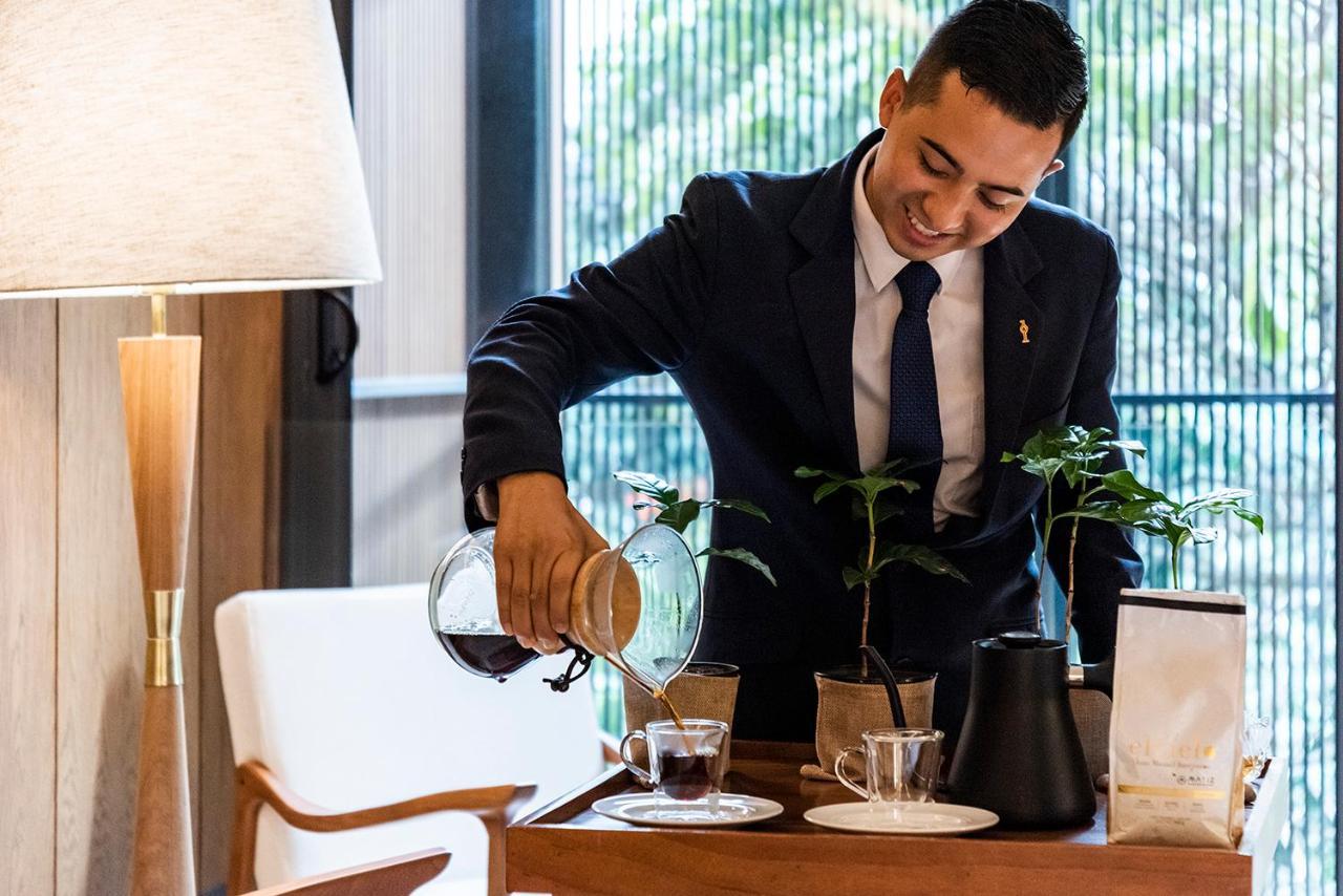 Elcielo Hotel Luxury 메딜린 외부 사진