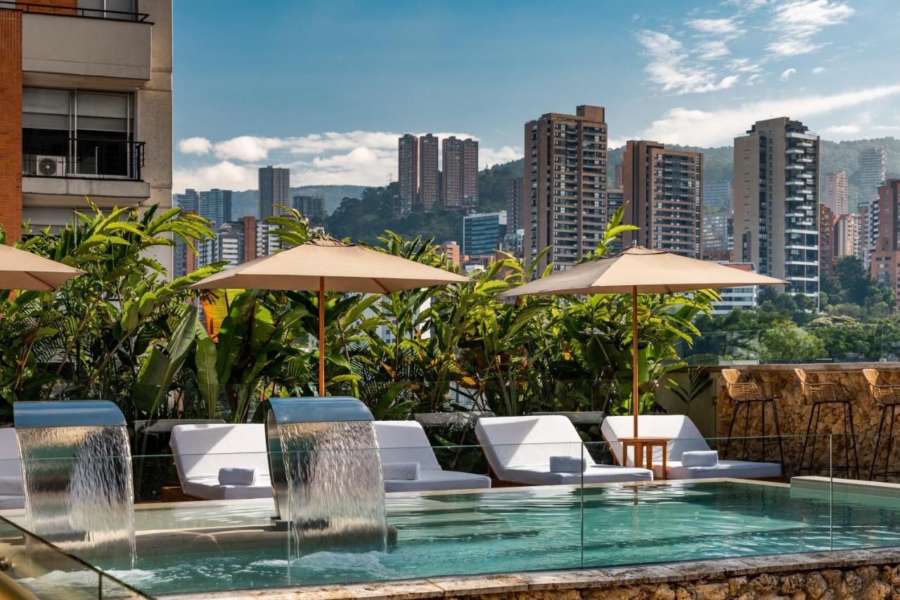 Elcielo Hotel Luxury 메딜린 외부 사진