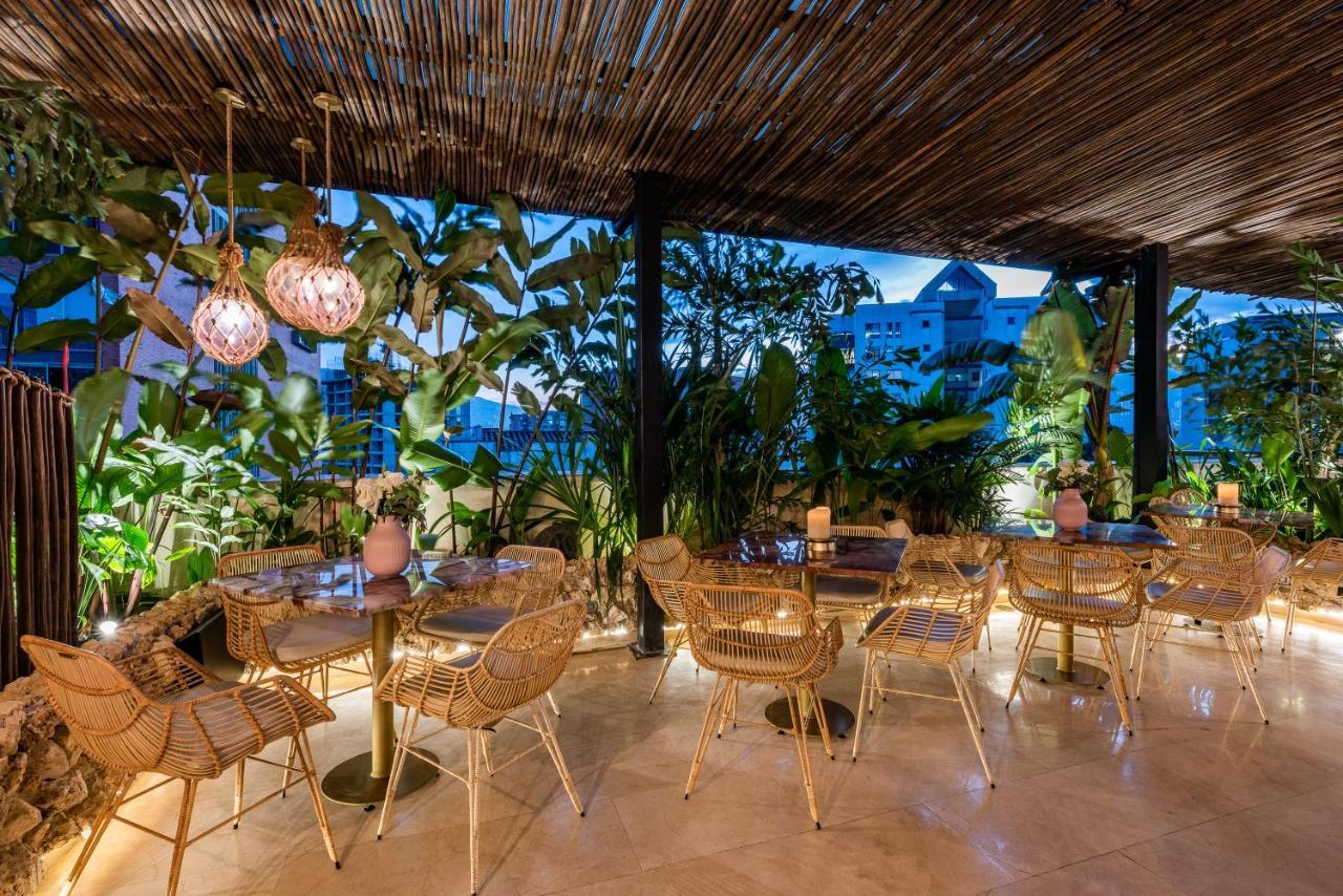 Elcielo Hotel Luxury 메딜린 외부 사진